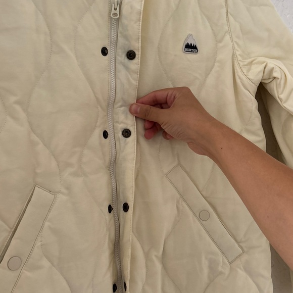 Burton Puffer Jacket - Picture 7 of 15